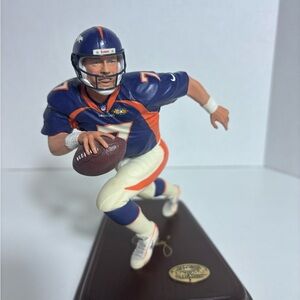 Danbury Mint John Elway All Star Figurines Football Resin Collectible Sculpture
